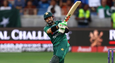mickey arthur opens up about rizwan s best batting spot in odis