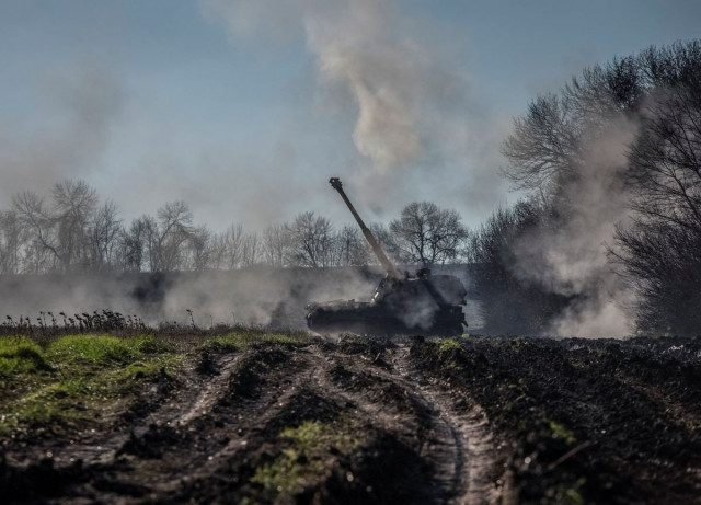 ukrainian servicemen fire a polish self propelled howitzer krab toward russian positions amid russia s attack on ukraine on a frontline in donetsk region ukraine november 8 2022 reuters oleksandr ratushniak ukrainian servicemen fire a polish self propelled howitzer krab toward russian positions amid russia s attack on ukraine on a frontline in donetsk region ukraine november 8 2022 reuters oleksandr ratushniak