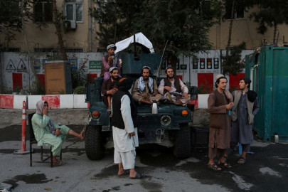taliban prepare to reveal new afghan government amid economic turmoil taliban prepare to reveal new afghan government amid economic turmoil