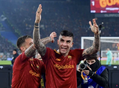 mancini rocket fires roma past juve mancini rocket fires roma past juve