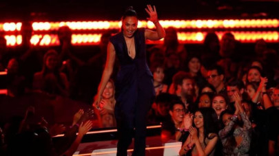 kuwait bans death on the nile film over israeli actor gal gadot kuwait bans death on the nile film over israeli actor gal gadot