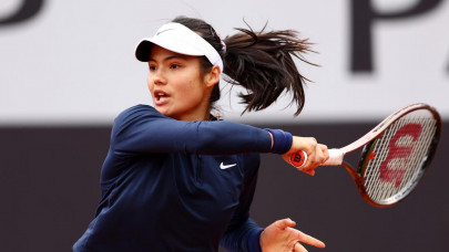 raducanu set for fourth coach in a year