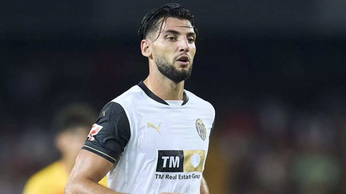 valencia striker rafa mir arrested over alleged sexual assault valencia striker rafa mir arrested over alleged sexual assault