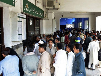 railways at risk of rs130m loss as ticketing system comes to a halt railways at risk of rs130m loss as ticketing system comes to a halt