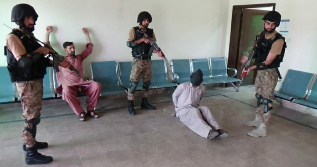 pakistan railways police conduct counter terrorism mock exercise in lahore photo express pakistan railways police conduct counter terrorism mock exercise in lahore photo express