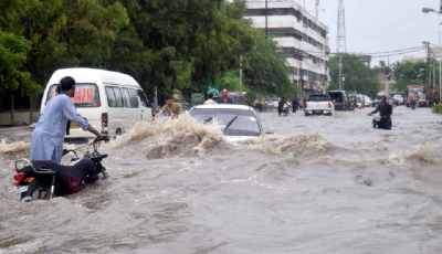 Rescue operations continue after heavy rain in Karachi: ISPR | The Express Tribune