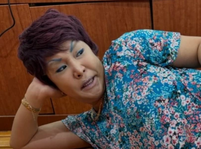 youtuber ralral welcomes first child shares birth experience in new video youtuber ralral welcomes first child shares birth experience in new video