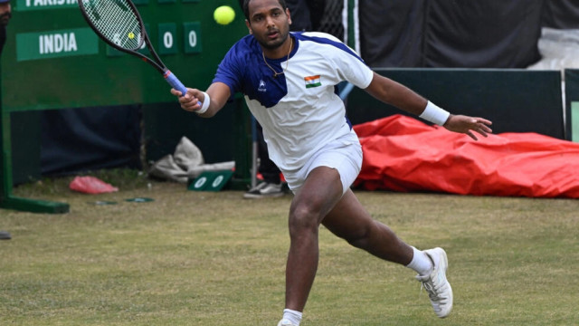 dominant india take 2 0 lead over pakistan in davis cup dominant india take 2 0 lead over pakistan in davis cup