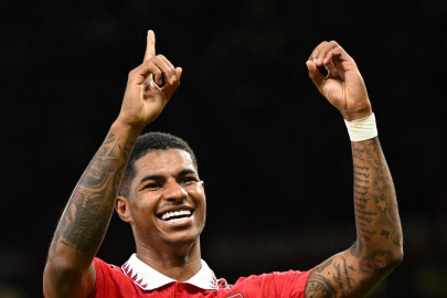 rashford s 100th man utd goal sinks west ham rashford s 100th man utd goal sinks west ham