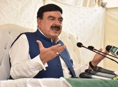all foreign nationals will be registered sheikh rashid