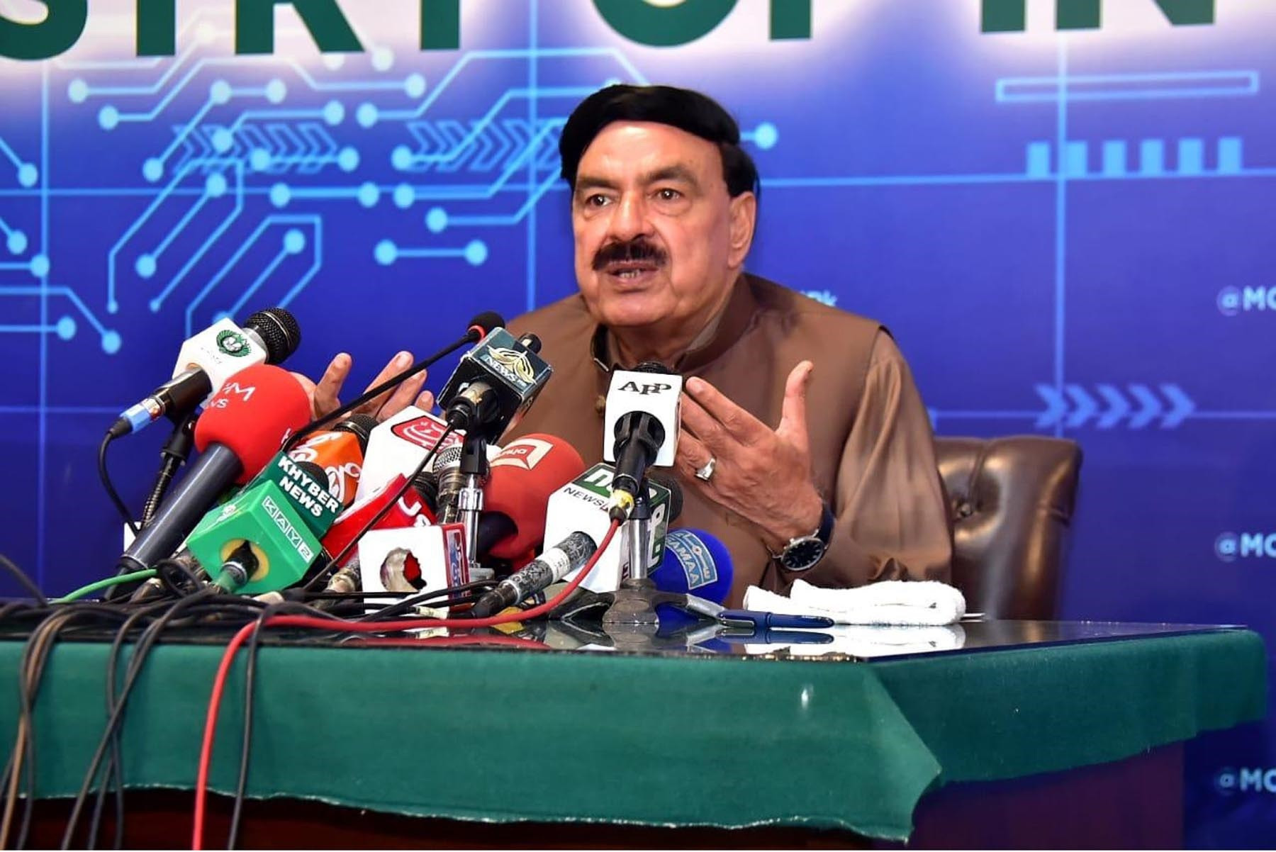 interior minister sheikh rashid photo pid file