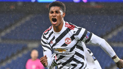 rashford inspires leeds players to donate towards free school meals rashford inspires leeds players to donate towards free school meals
