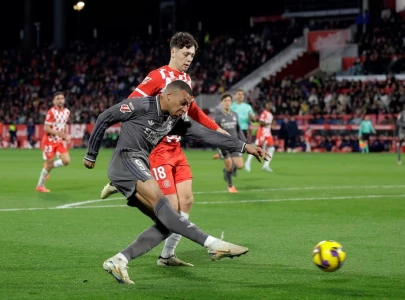 real madrid narrow gap to barcelona in laliga