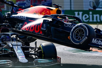 red bull blame verstappen s slow monza pitstop on fia change red bull blame verstappen s slow monza pitstop on fia change