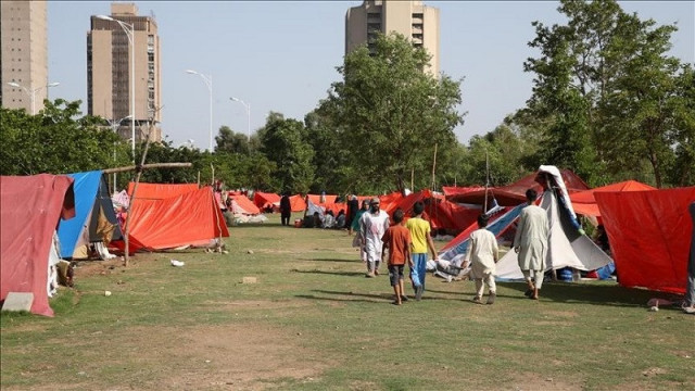 pakistan on tuesday gave a one month deadline to all the illegal immigrants to leave the country by nov 1 photo anadolu agency pakistan on tuesday gave a one month deadline to all the illegal immigrants to leave the country by nov 1 photo anadolu agency