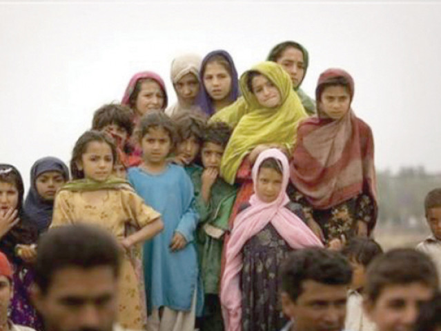 refugees govt sets 2012 as deadline for afghans to go home