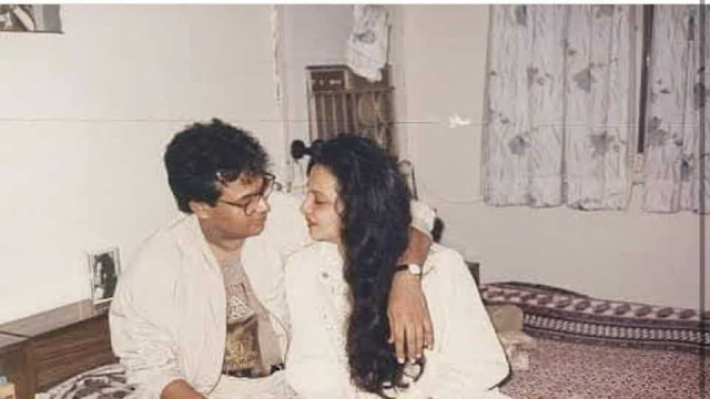 rekha and her husband mukesh aggarwal photo twitter