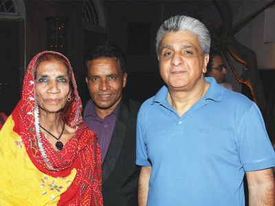 paying homage to the queen of folk