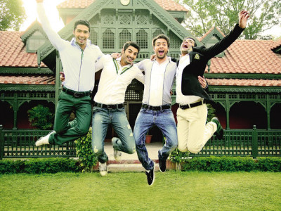 embellishing fashion with cricket embellishing fashion with cricket