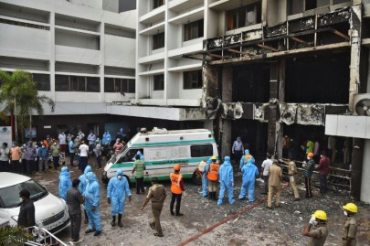 blaze kills at least 10 in indian coronavirus centre blaze kills at least 10 in indian coronavirus centre