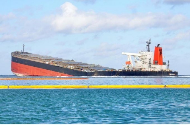 a general view shows the bulk carrier ship mv wakashio belonging to a japanese company but panamanian flagged ran aground on a reef at the riviere des creoles mauritius photo reuters a general view shows the bulk carrier ship mv wakashio belonging to a japanese company but panamanian flagged ran aground on a reef at the riviere des creoles mauritius photo reuters