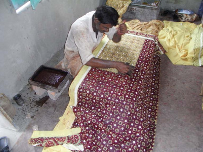 a moribund craft one man s crusade to keep ajraks on the shelves