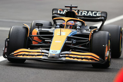 ricciardo set for mercedes or red bull reserve role