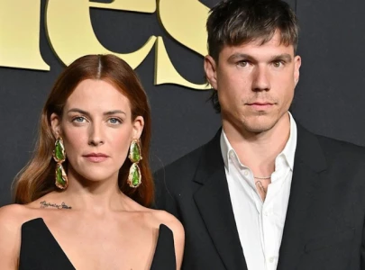 riley keough shares experience of meeting husband on mad max fury road set riley keough shares experience of meeting husband on mad max fury road set
