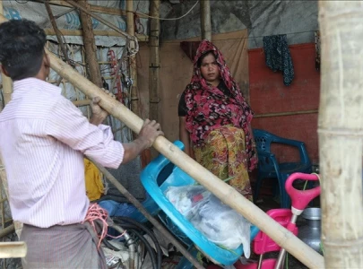 bangladesh evacuating 1 5m people as cyclone hamoon approaches bangladesh evacuating 1 5m people as cyclone hamoon approaches