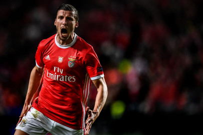 man city agree deal to sign defender dias from benfica man city agree deal to sign defender dias from benfica