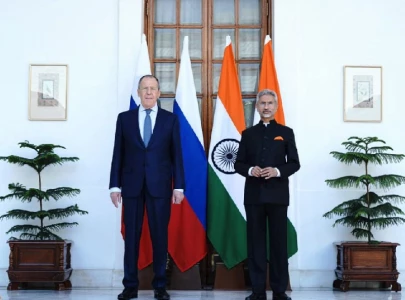 russia hopes to bypass sanctions in trade with friend india