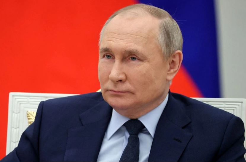 putin says sanctions hurting west more than russia