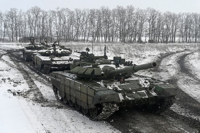 russian t 72b3 main battle tanks drive during drills held by the armed forces of the southern military district at the kadamovsky range in the rostov region russia january 27 2022 photo reuters