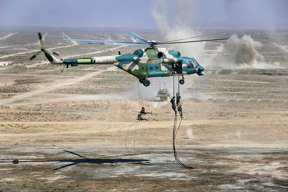 russian army members take part in the sibu cooperation 2021 joint drills in qingtongxia ningxia autonomous region china august 13 2021 photo reuters