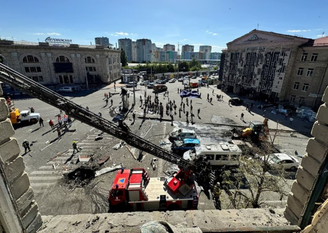 russian bombing kills three injures 29 in kharkiv ukraine russian bombing kills three injures 29 in kharkiv ukraine