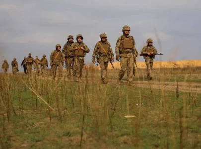 kyiv says russian troops advancing fast