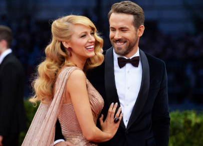 ryan reynolds blake lively apologise for plantation wedding ryan reynolds blake lively apologise for plantation wedding