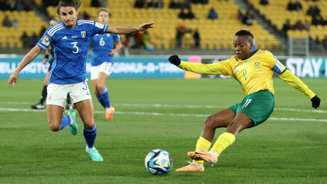 kgatlana puts grief aside to star at world cup kgatlana puts grief aside to star at world cup