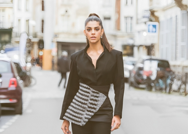 in pictures decoding sanam saeed s looks from barzakh world premiere in pictures decoding sanam saeed s looks from barzakh world premiere