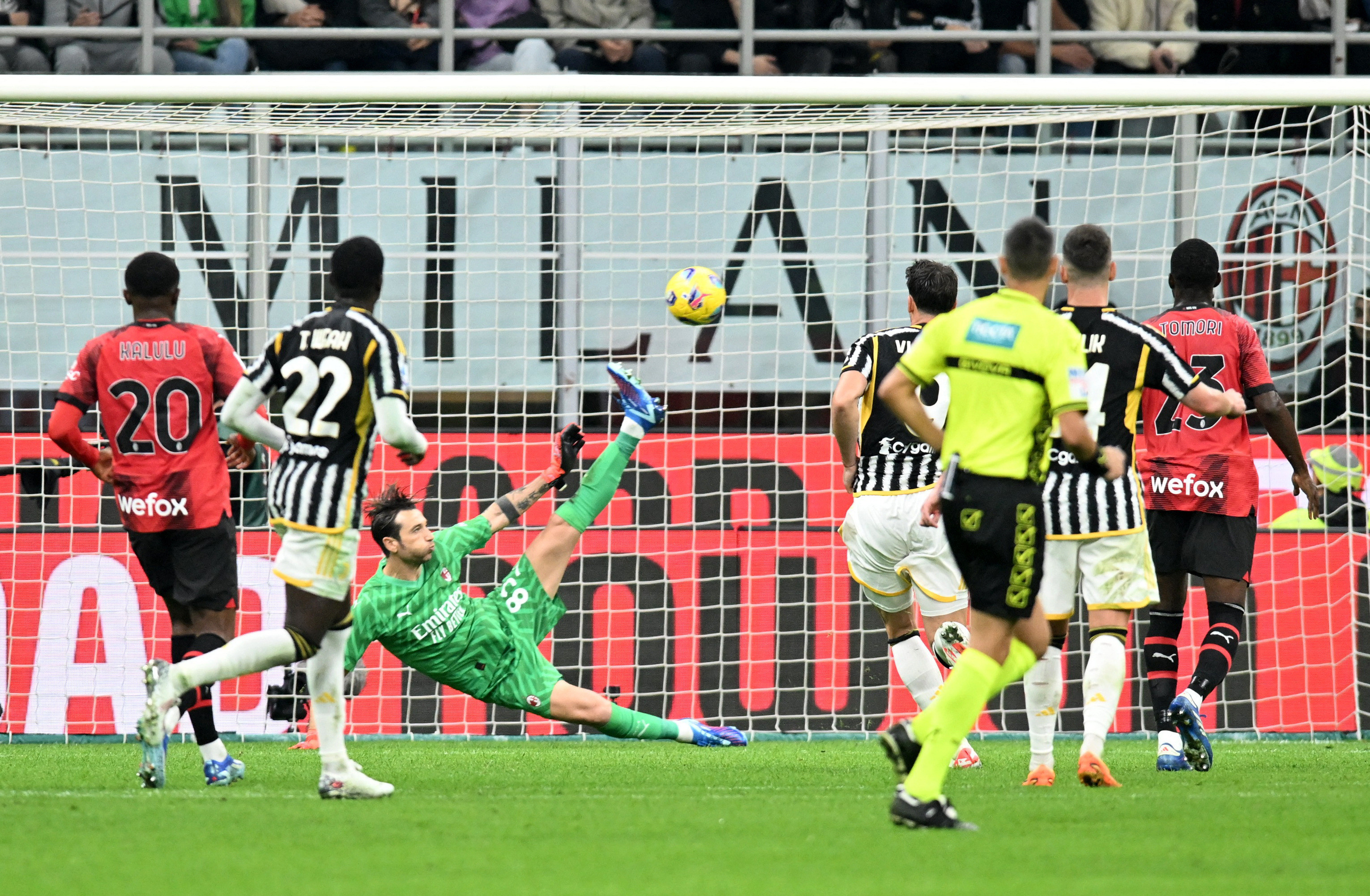 Embattled Juventus moves atop Serie A for 1st time in more than 3 years  with 1-0 win over Verona - Newsday