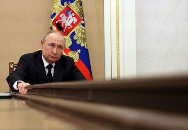 russian president vladimir putin attends a meeting with government members via a video link in moscow russia march 10 2022 photo reuters russian president vladimir putin attends a meeting with government members via a video link in moscow russia march 10 2022 photo reuters