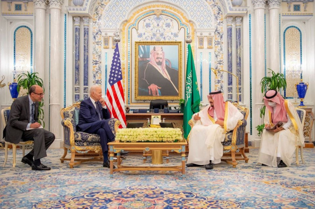 saudi king salman bin abdulaziz receives us president joe biden at al salman palace upon his arrival in jeddah saudi arabia july 15 2022 bandar algaloud courtesy of saudi royal court handout via reuters saudi king salman bin abdulaziz receives us president joe biden at al salman palace upon his arrival in jeddah saudi arabia july 15 2022 bandar algaloud courtesy of saudi royal court handout via reuters
