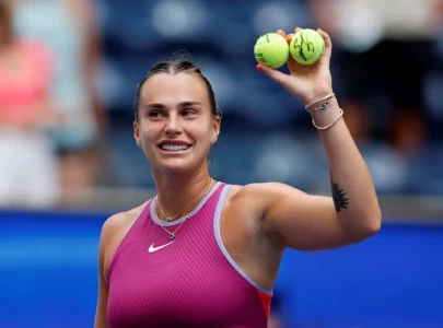 extreme heat tests us open players as djokovic and gauff move forward