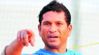 tendulkar joins celebrities on twitter