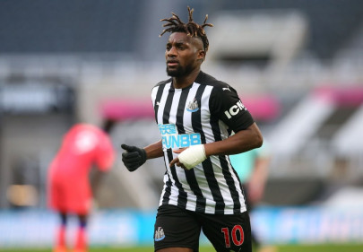 newcastle say saint maximin did not break quarantine rules newcastle say saint maximin did not break quarantine rules