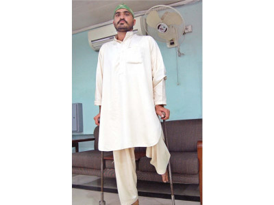 employment blues all work and no salaries at fde