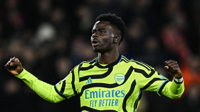 bukayo saka scored the winner as arsenal beat nottingham forest 2 1 photo afp bukayo saka scored the winner as arsenal beat nottingham forest 2 1 photo afp