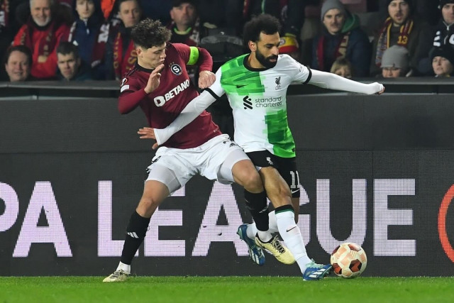 nunez brace helps liverpool sink sparta nunez brace helps liverpool sink sparta