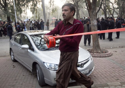 salmaan taseer assassinated salmaan taseer assassinated