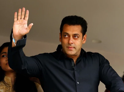 salman khan begins sikandar shoot as scheduled despite death threats salman khan begins sikandar shoot as scheduled despite death threats